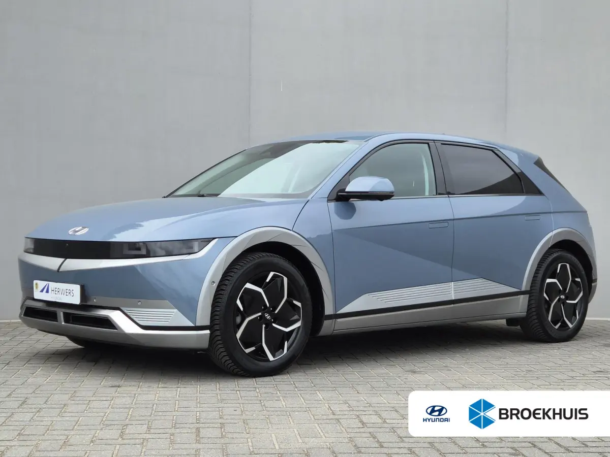 Connect+ 77.4 kWh / SOH 100% / Dealer onderhouden / Fabrieksgarantie tot 12-2028 / CCS snelladen / All season banden / Elektrische achterklep / Rondomzicht camera / Warmtepomp / Climate cont