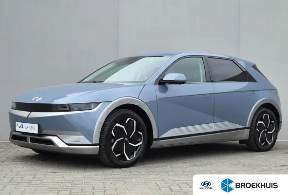 Connect+ 77.4 kWh / SOH 100% / Dealer onderhouden / Fabrieksgarantie tot 12-2028 / CCS snelladen / All season banden / Elektrische achterklep / Rondomzicht camera / Warmtepomp / Climate cont
