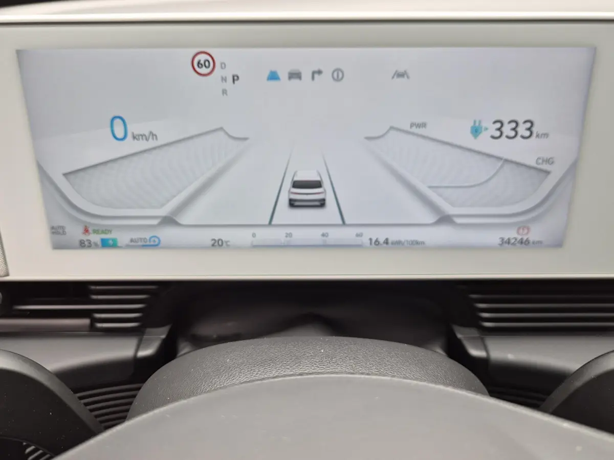 Connect+ 77.4 kWh / SOH 100% / Dealer onderhouden / Fabrieksgarantie tot 12-2028 / CCS snelladen / All season banden / Elektrische achterklep / Rondomzicht camera / Warmtepomp / Climate cont
