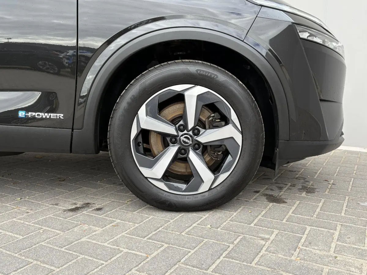1.5 e-Power N-Connecta / Navigatie / 360 Camera / Dodehoek Detectie / Apple Carplay/Android Auto / Adaptieve Cruise / Clima / DAB /