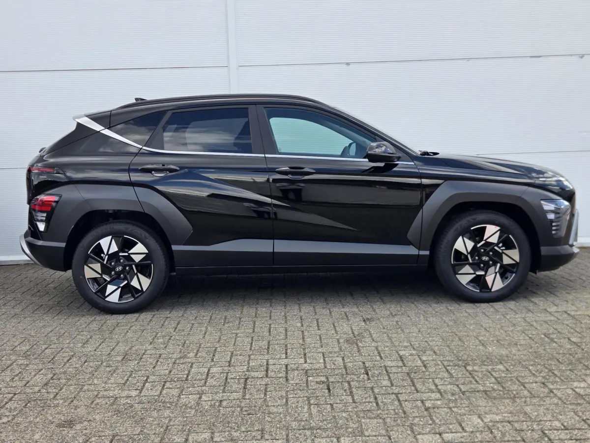 1.6 GDI HEV Comfort Plus ** Nieuw uit voorraad leverbaar **