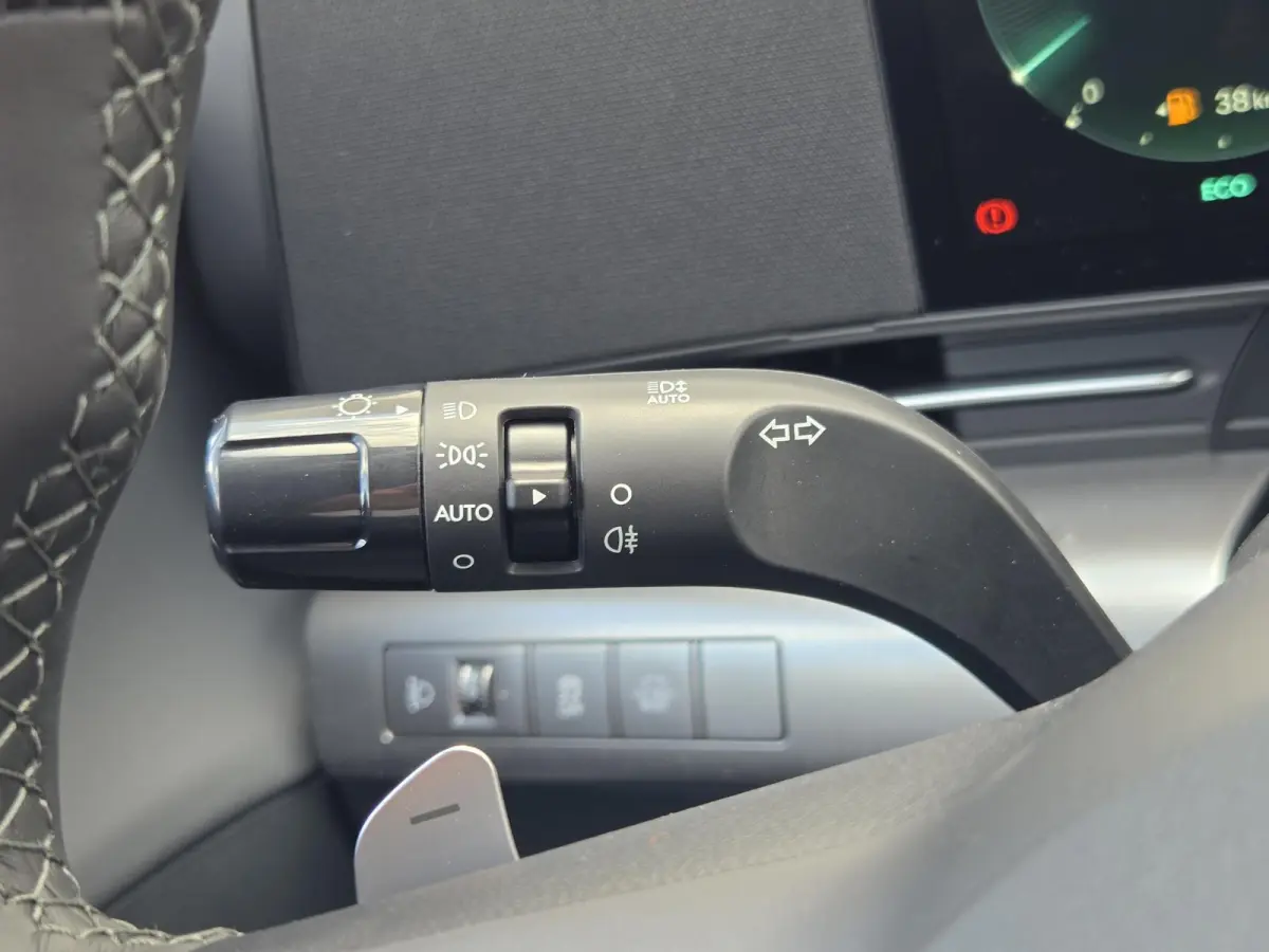 1.6 GDI HEV Comfort Plus ** Nieuw uit voorraad leverbaar **