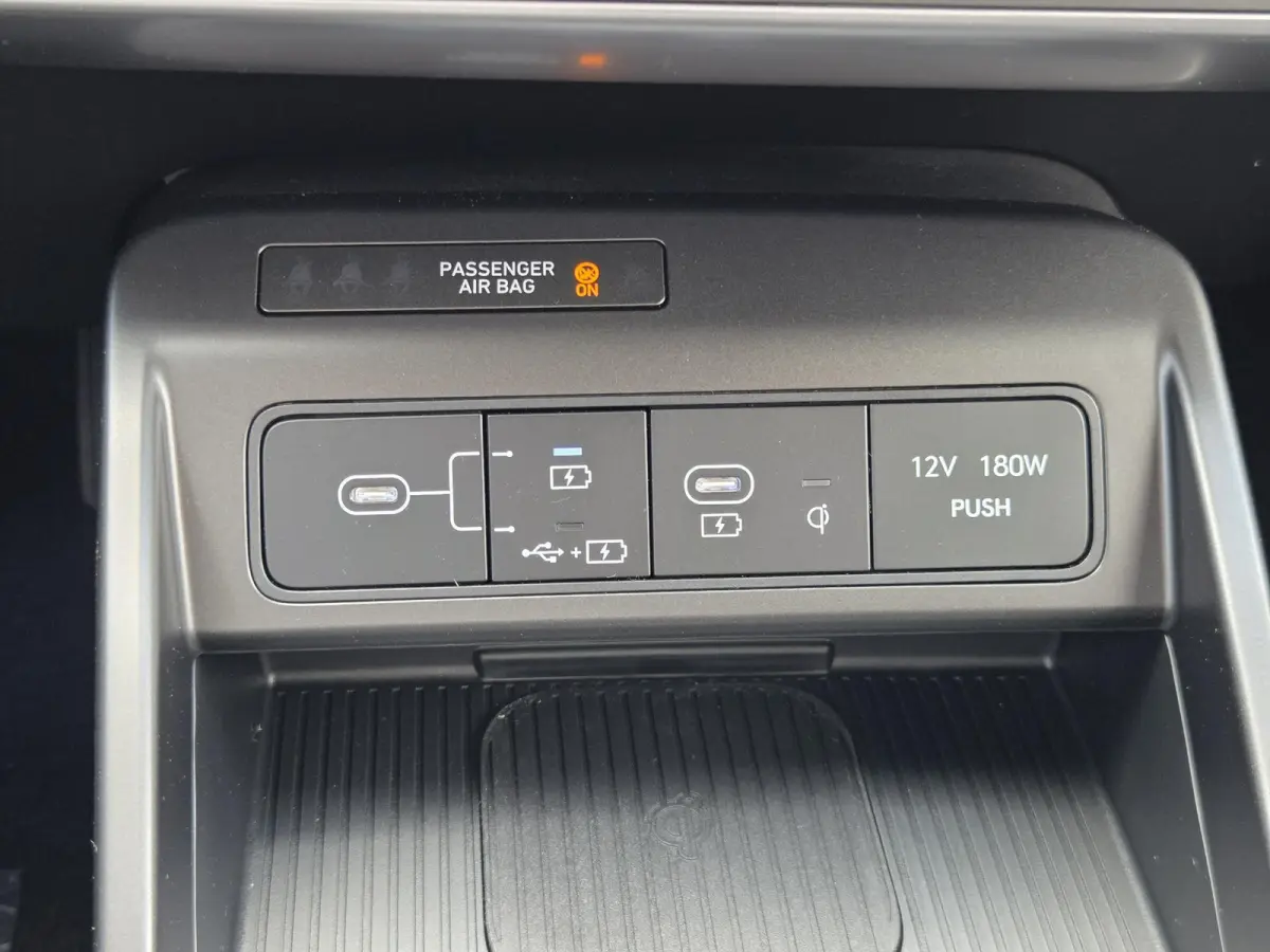 1.6 GDI HEV Comfort Plus ** Nieuw uit voorraad leverbaar **