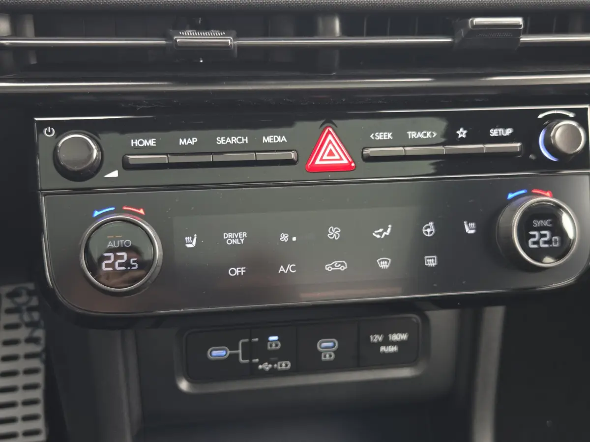 1.6 T-GDI PHEV N Line Sky ** Nieuw uit voorraad leverbaar ** / Stoel & Stuur Verwarming / Krell Audio / Achteruitrij Camera / Navigatie / Keyless /