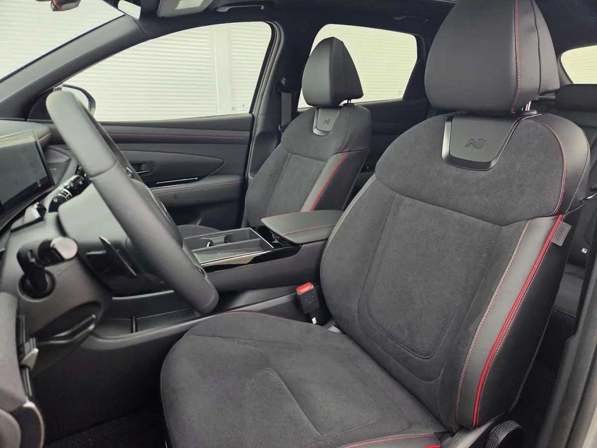 1.6 T-GDI PHEV N Line Sky ** Nieuw uit voorraad leverbaar ** / Stoel & Stuur Verwarming / Krell Audio / Achteruitrij Camera / Navigatie / Keyless /