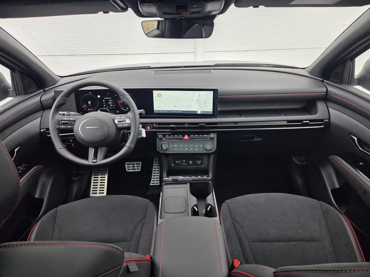 1.6 T-GDI PHEV N Line Sky ** Nieuw uit voorraad leverbaar ** / Stoel & Stuur Verwarming / Krell Audio / Achteruitrij Camera / Navigatie / Keyless /