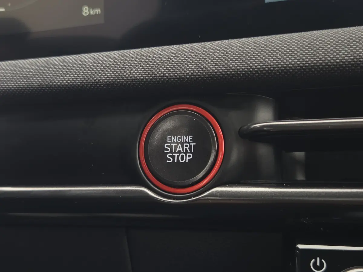 1.6 T-GDI PHEV N Line Sky ** Nieuw uit voorraad leverbaar ** / Stoel & Stuur Verwarming / Krell Audio / Achteruitrij Camera / Navigatie / Keyless /