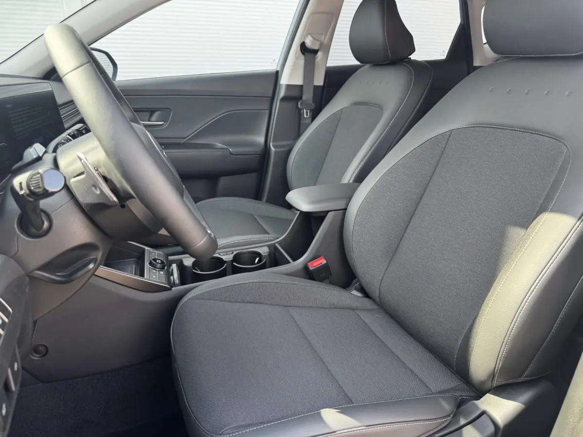 1.6 GDI HEV Comfort Plus ** Nieuw uit voorraad leverbaar **
