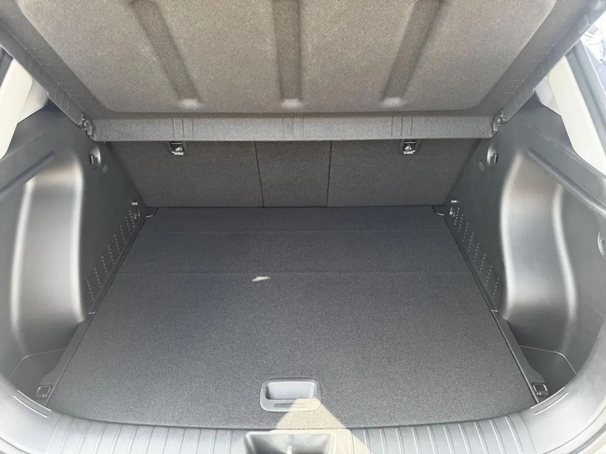 1.6 GDI HEV Comfort Plus ** Nieuw uit voorraad leverbaar **