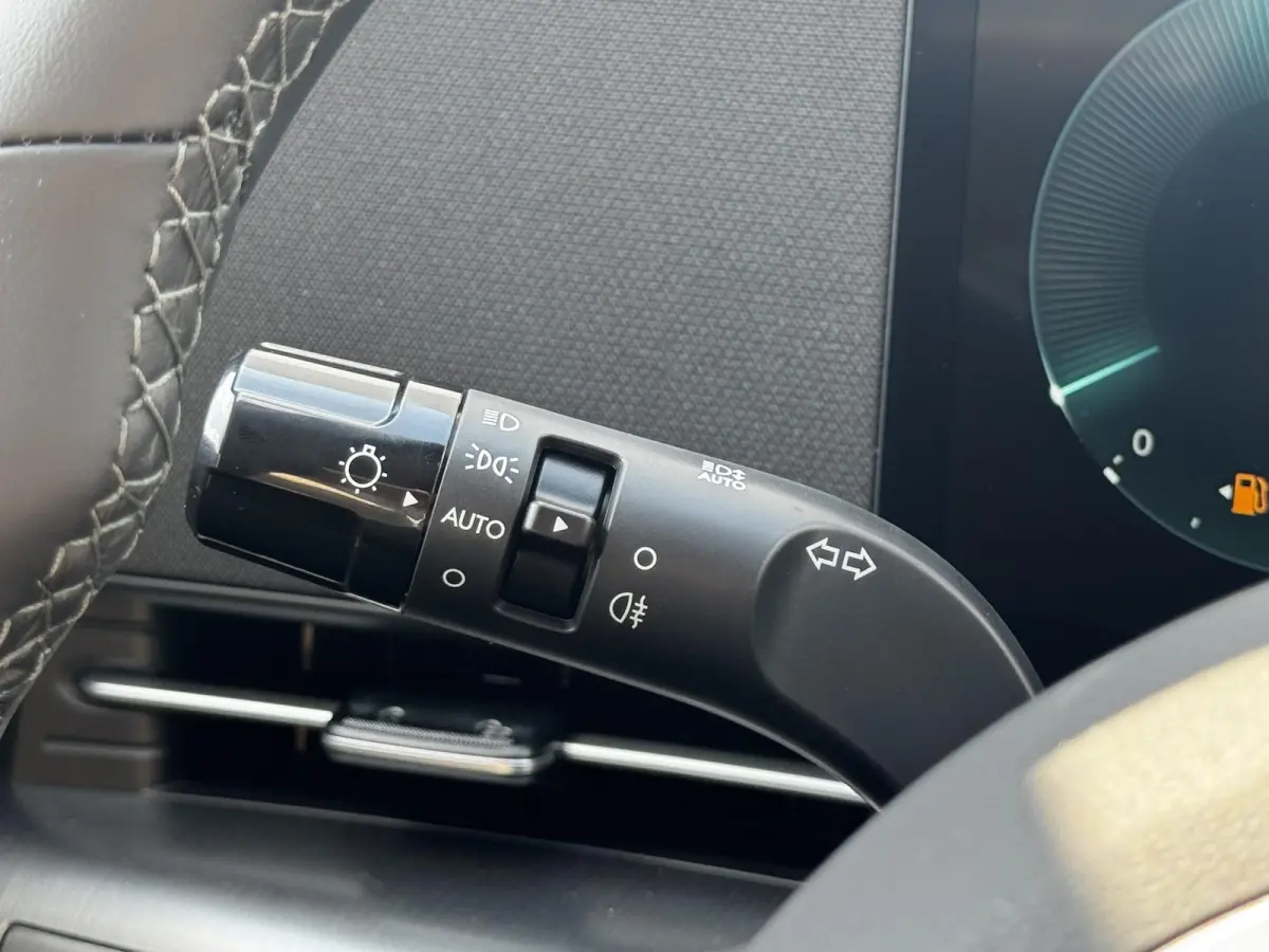 1.6 GDI HEV Comfort Plus ** Nieuw uit voorraad leverbaar **