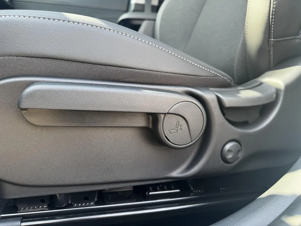 1.6 GDI HEV Comfort Plus ** Nieuw uit voorraad leverbaar **