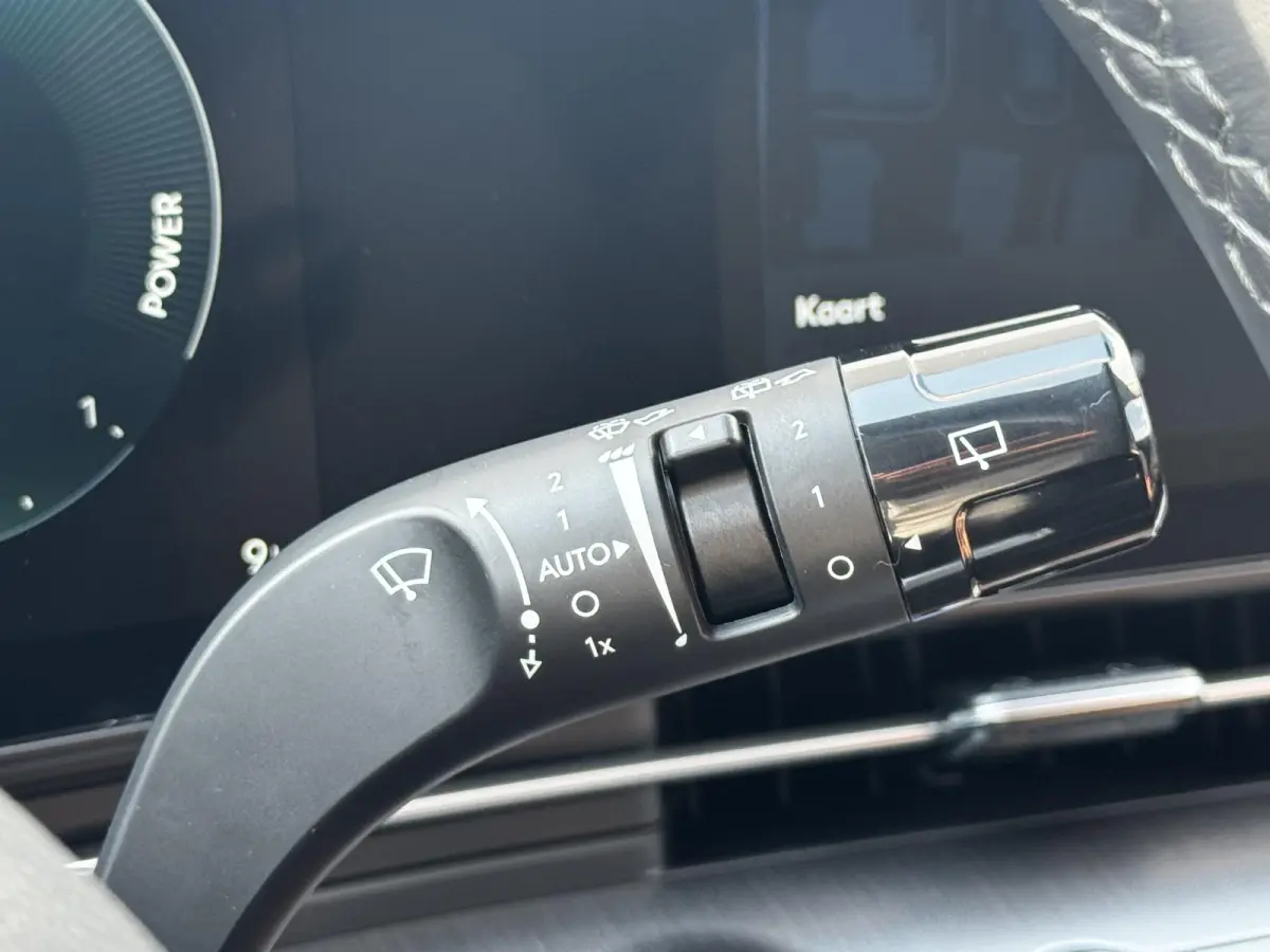 1.6 GDI HEV Comfort Plus ** Nieuw uit voorraad leverbaar **