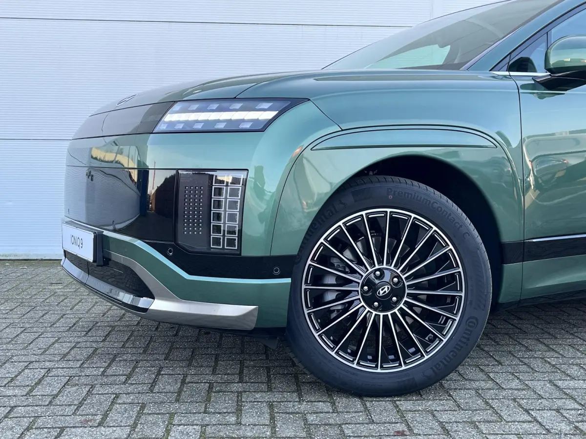 Lounge AWD 7p. 110.3 kWh | Nieuw uit voorraad leverbaar