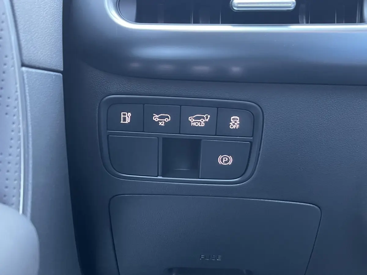 Lounge AWD 7p. 110.3 kWh | Nieuw uit voorraad leverbaar