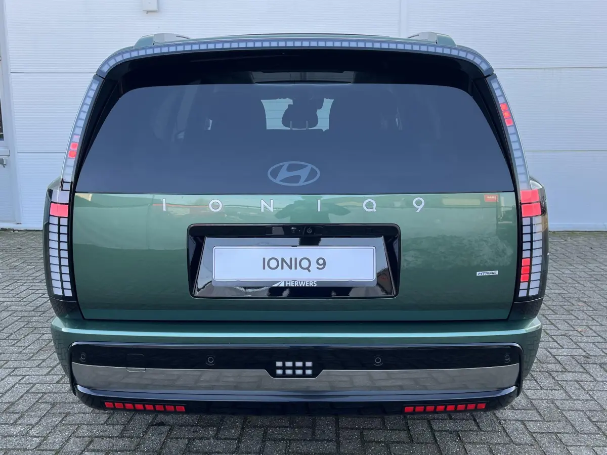 Lounge AWD 7p. 110.3 kWh | Nieuw uit voorraad leverbaar