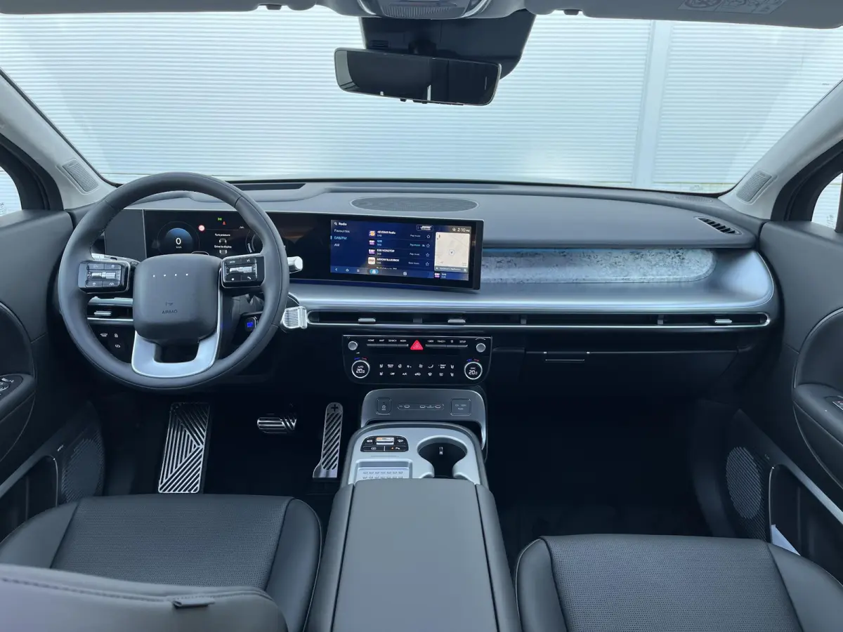 Lounge AWD 7p. 110.3 kWh | Nieuw uit voorraad leverbaar