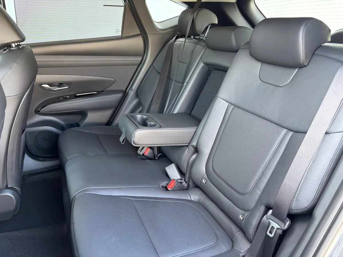1.6 T-GDI PHEV Premium ** Nieuw uit voorraad leverbaar **