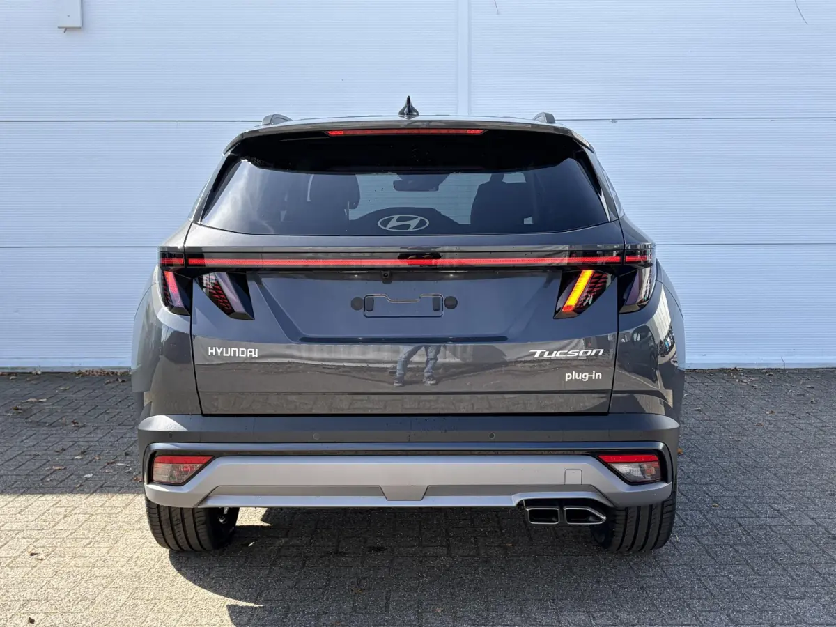 1.6 T-GDI PHEV Premium ** Nieuw uit voorraad leverbaar **
