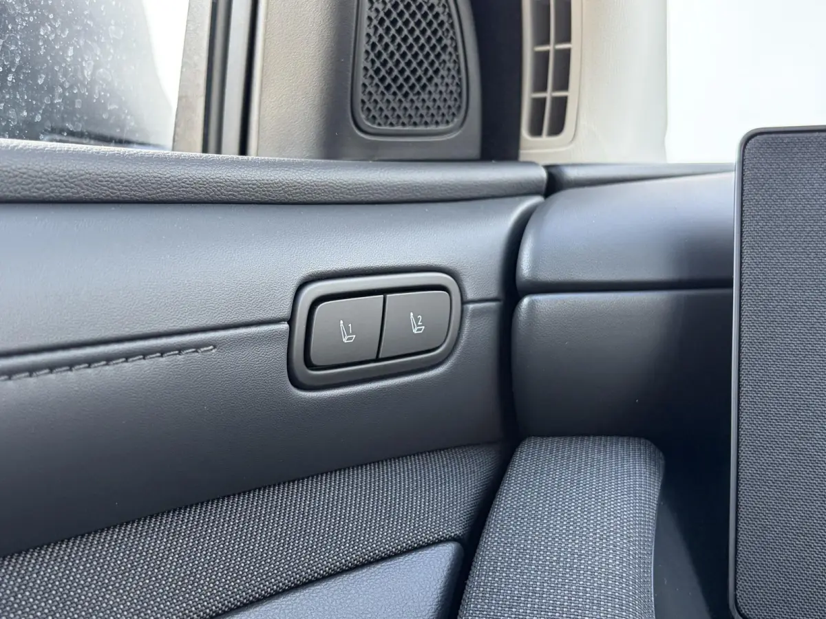 1.6 T-GDI PHEV Premium ** Nieuw uit voorraad leverbaar **