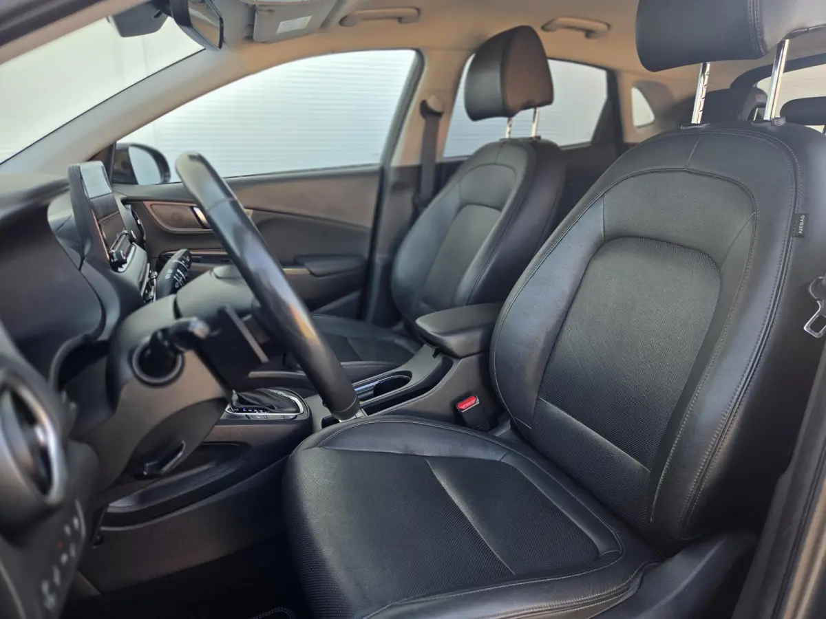 1.6 GDI HEV Premium / dealer oh / vierseizoenen banden  / duurste uitvoering /