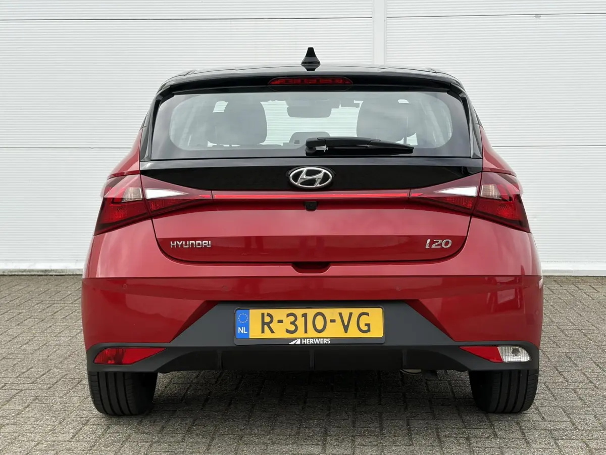 1.0 T-GDI Comfort / Cruise control / Apple Carplay/Android Auto / Rijstrooksensor met correctie / Airco /