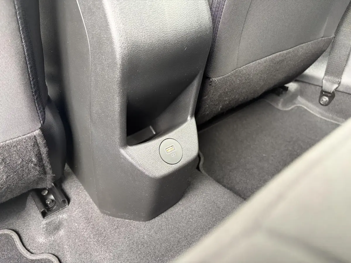 1.0 T-GDI Comfort / Cruise control / Apple Carplay/Android Auto / Rijstrooksensor met correctie / Airco /