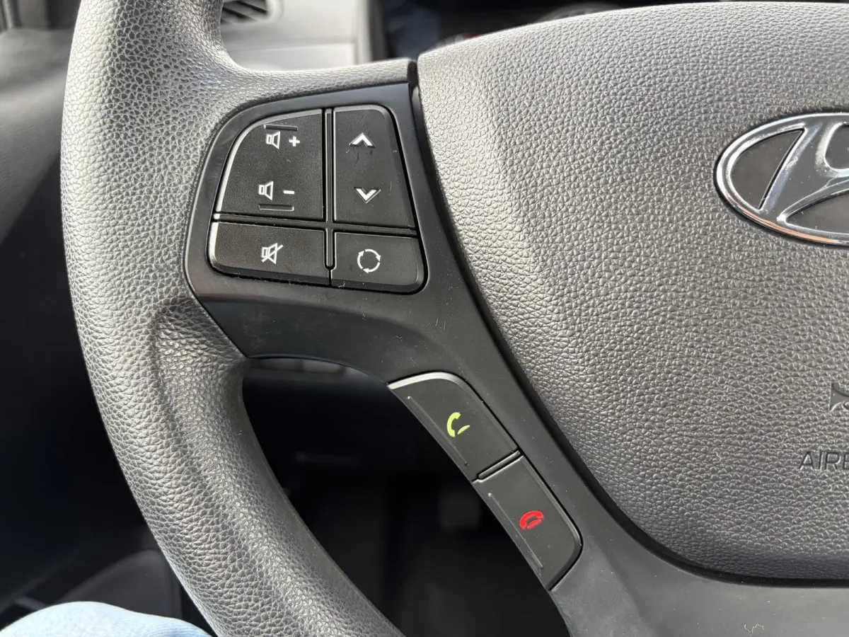 1.0i Comfort / Airco / Cruise control /