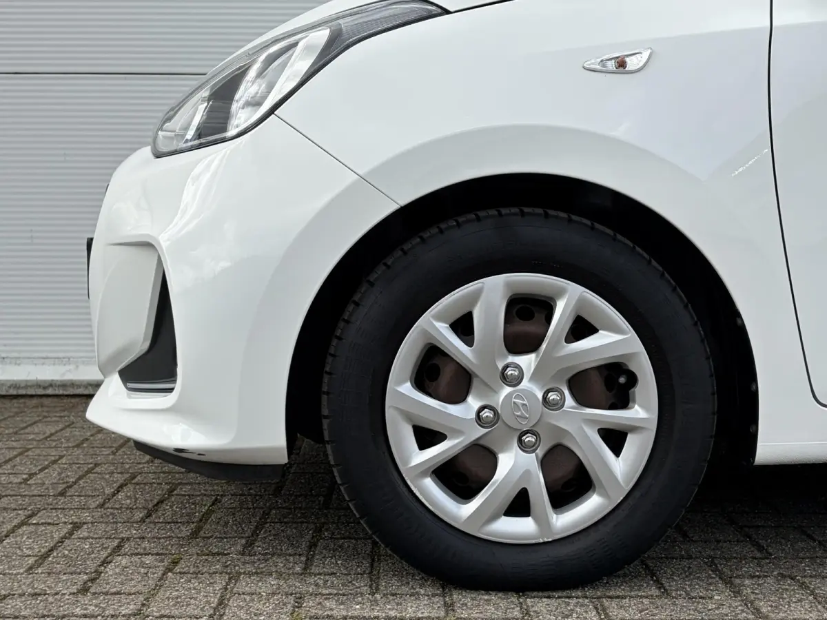 1.0i Comfort / Airco / Cruise control /