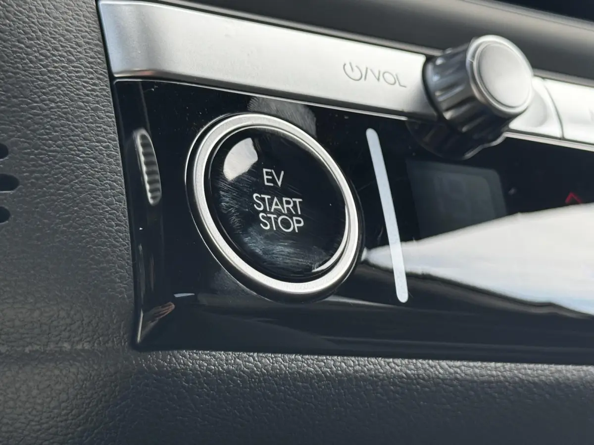 Connect 53 kWh * NU MET 15000,- KORTING* NIEUW UIT VOORRAAD LEVERBAAR*