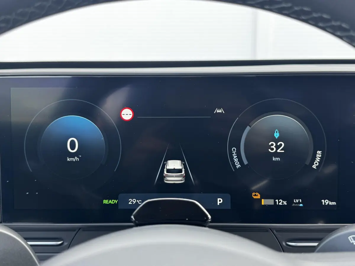 Comfort 48.4 kWh / €4000,- voordeel op nieuwprijs / Rijklaarprijs / Direct Leverbaar
