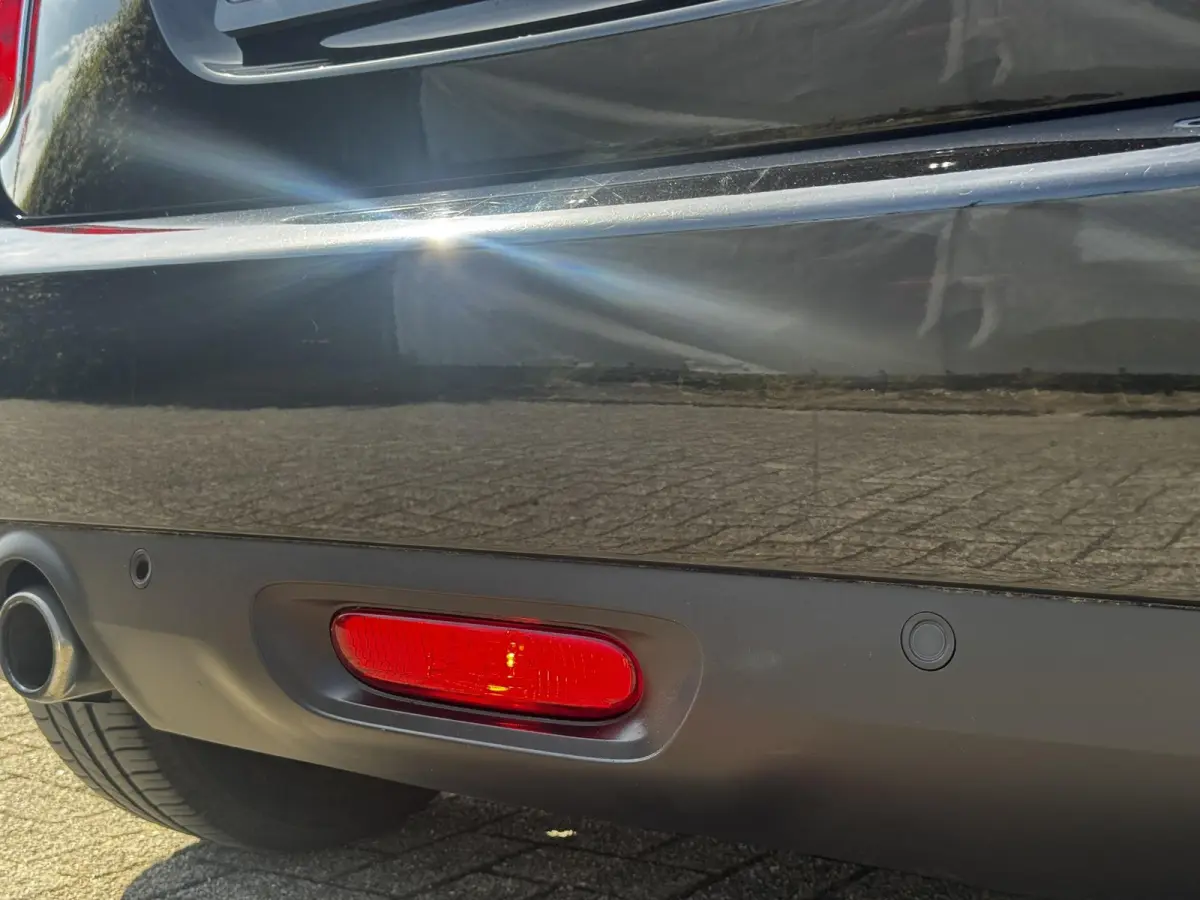 1.5 Cooper Pepper Serious Business / Stoelverwarming voor / Navigatie / Parkeersensoren achter / Panorama Dak /  Airco Climate Control