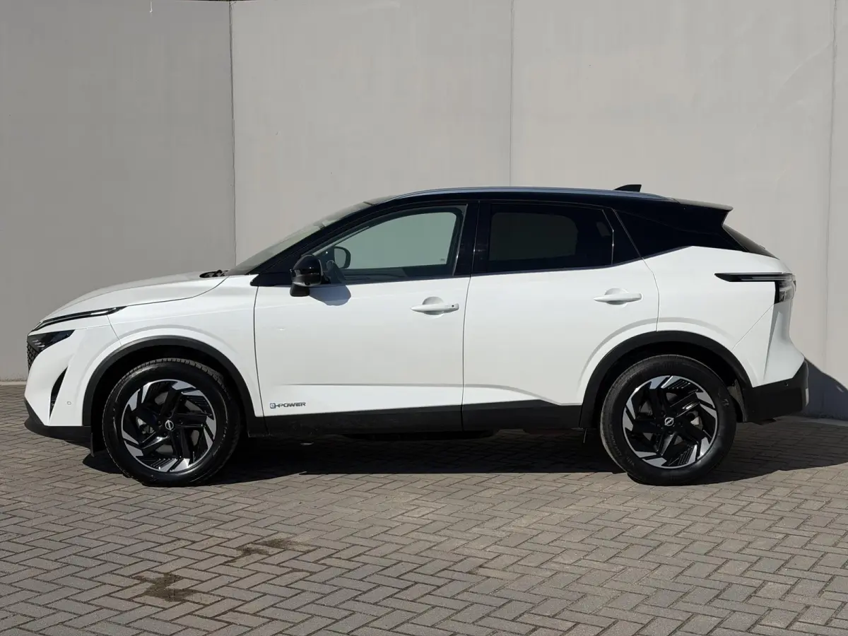 1.5 e-Power N-Connecta / Panoramadak / Facelift / Navigatie / 360 Camera / Dodehoek Detectie /  Apple Carplay& Android Auto / Adaptieve Cruise / Clima / DAB /