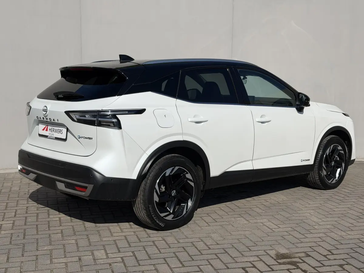 1.5 e-Power N-Connecta / Panoramadak / Facelift / Navigatie / 360 Camera / Dodehoek Detectie /  Apple Carplay& Android Auto / Adaptieve Cruise / Clima / DAB /