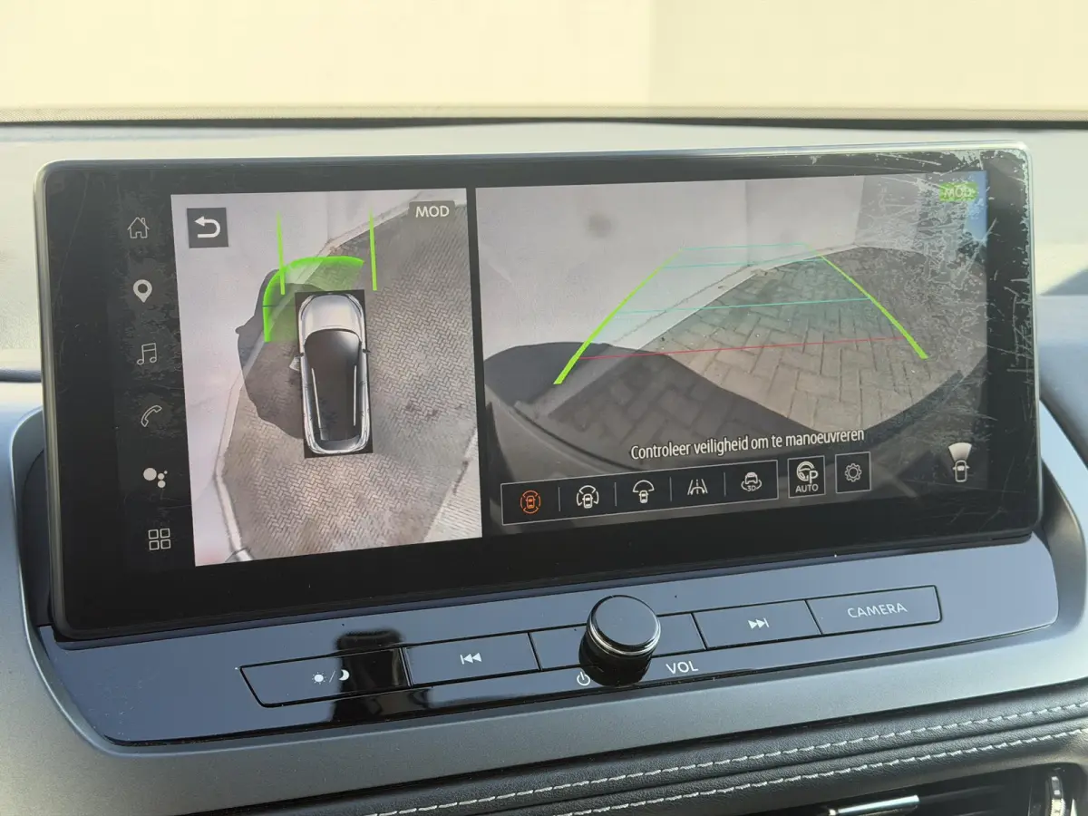 1.5 e-Power N-Connecta / Panoramadak / Facelift / Navigatie / 360 Camera / Dodehoek Detectie /  Apple Carplay& Android Auto / Adaptieve Cruise / Clima / DAB /