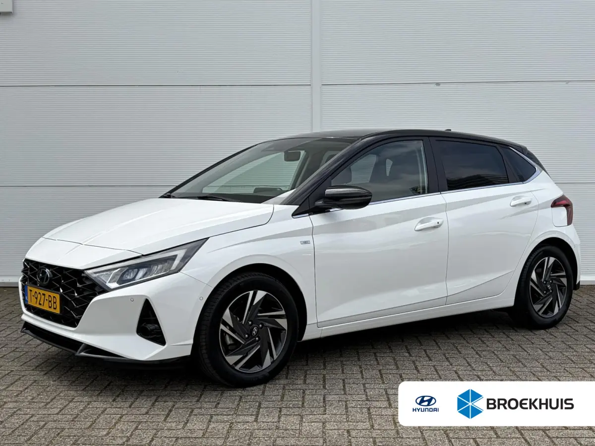 1.0 T-GDI Premium / Trekhaak ( 1110 kg ) / Achteruitrijcamera / Parkeersensoren v/a / voorstoelen verwarmd /