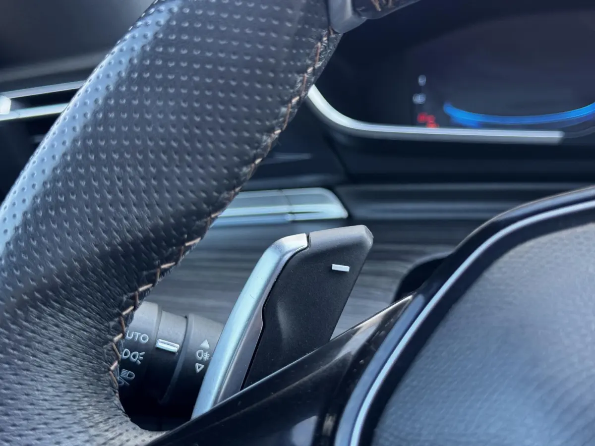 1.6 HYbrid GT / Panoramadak / Adaptief Cruise Control / Elektrische Voorstoelen Met Massage&Geheugen / Dode Hoek Detectie / 360 Camera