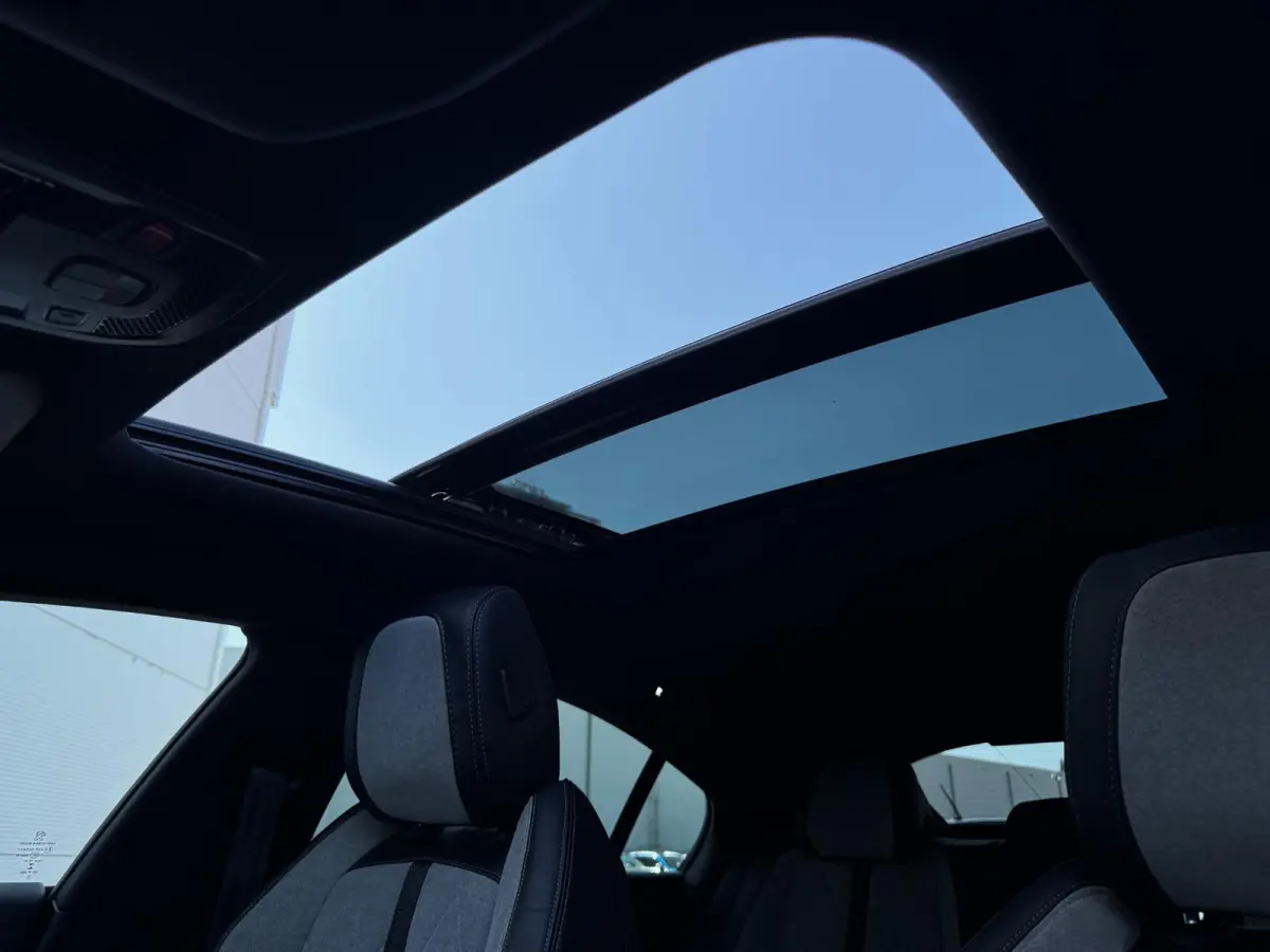 1.6 HYbrid GT / Panoramadak / Adaptief Cruise Control / Elektrische Voorstoelen Met Massage&Geheugen / Dode Hoek Detectie / 360 Camera