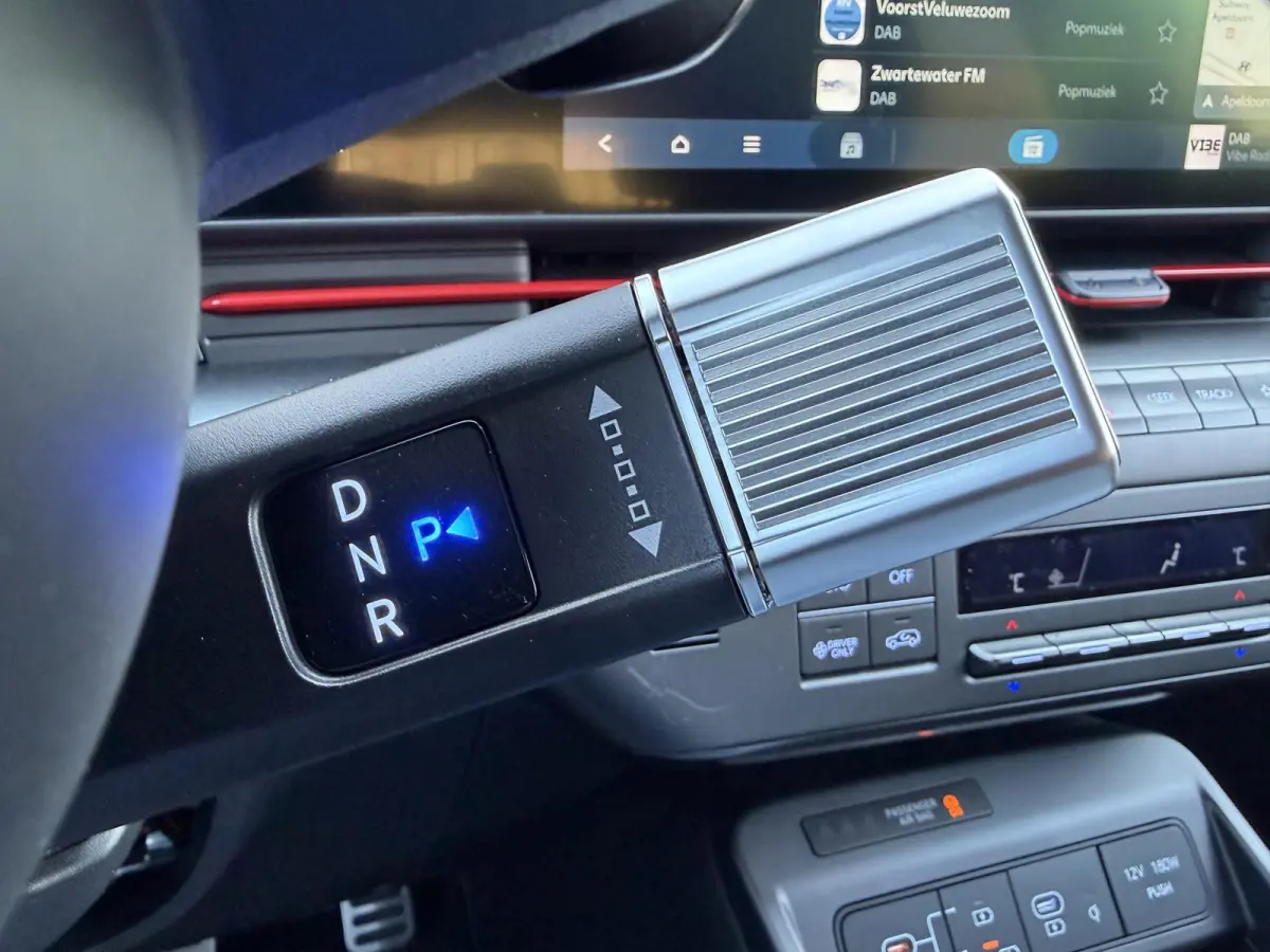 N Line Business 64.8 kWh / Adaptieve Cruise Control / Apple Carplay/Android Auto / Navigatie / Achteruitrijcamera / DAB / Climate Control /