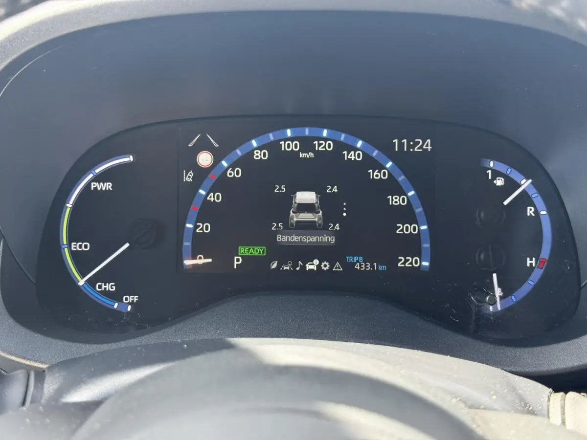 1.5 Hybrid Dynamic / Navigatie / Apple Carplay / Achteruitrijcamera / Stuur-, Stoel en voorruitverwarming / Trekhaak