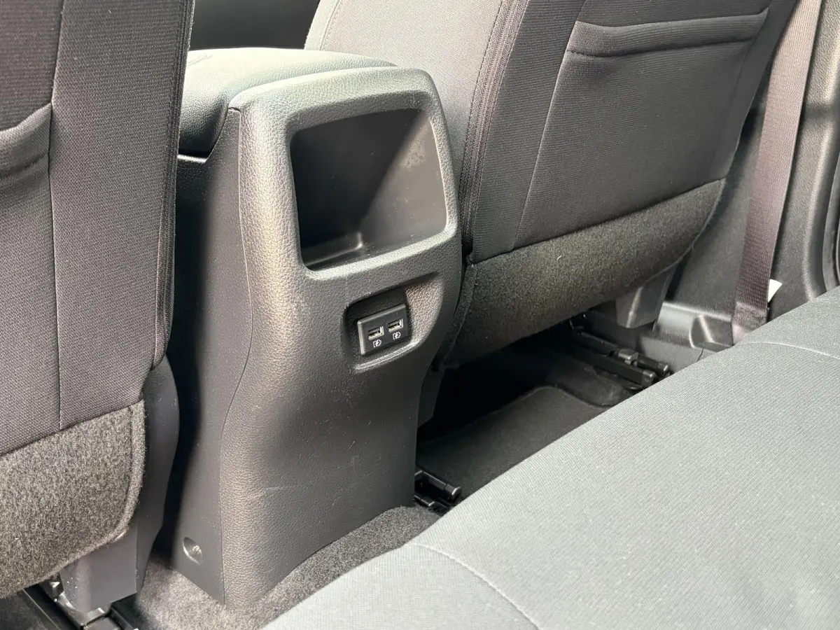 1.3 DIG-T Design Edition / Trekhaak ( 1300 kg ) / Apple Carplay/Android Auto / Airco (automatisch) /