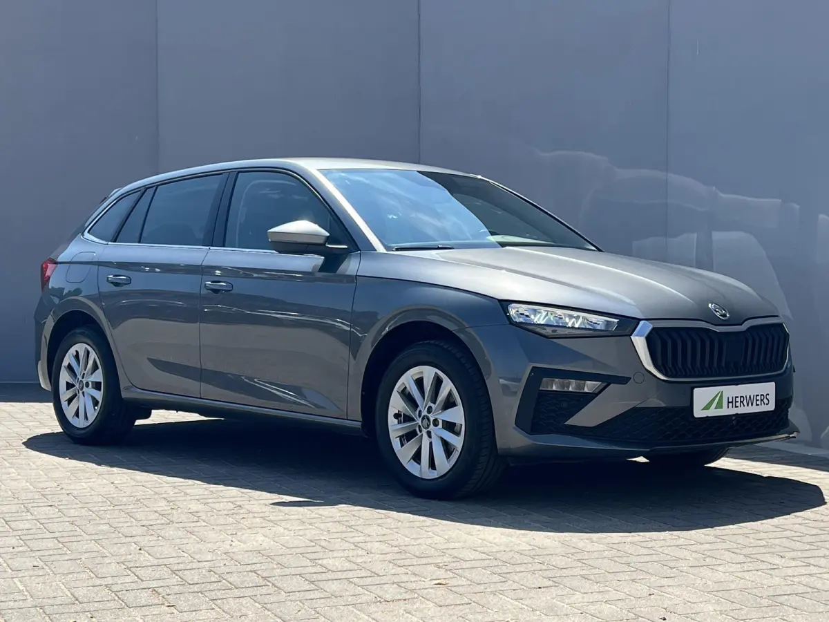 1.0 TSI Selection / Garantie tot 02-2029 tot 60.000km / Cruise Control / Camera / Navigatie via Apple Carplay Android / Climate Control / 16" LM wielen /