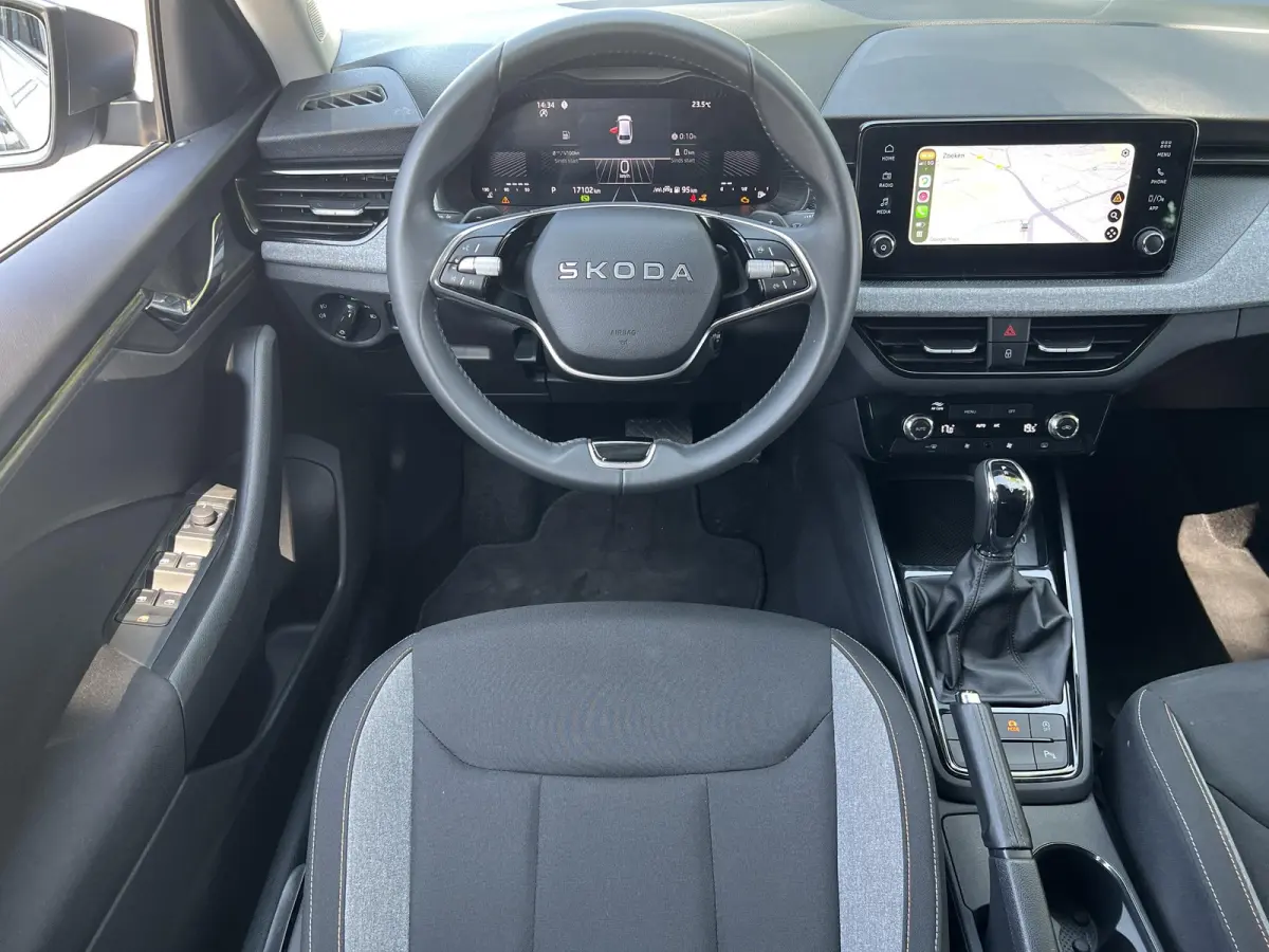 1.0 TSI Selection / Garantie tot 02-2029 tot 60.000km / Cruise Control / Camera / Navigatie via Apple Carplay Android / Climate Control / 16" LM wielen /