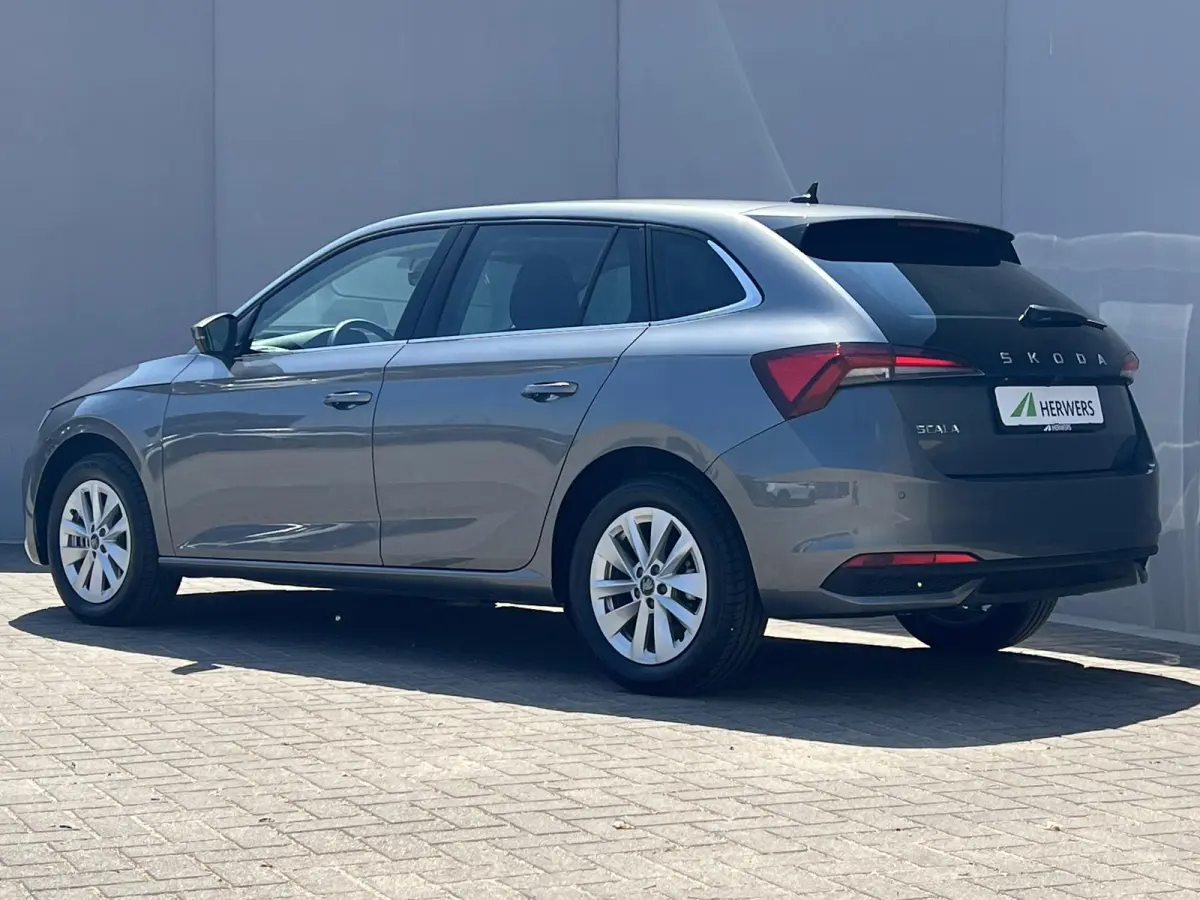 1.0 TSI Selection / Garantie tot 02-2029 tot 60.000km / Cruise Control / Camera / Navigatie via Apple Carplay Android / Climate Control / 16" LM wielen /