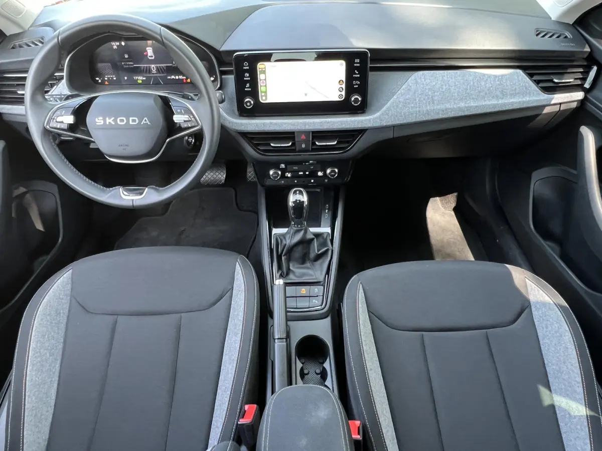 1.0 TSI Selection / Garantie tot 02-2029 tot 60.000km / Cruise Control / Camera / Navigatie via Apple Carplay Android / Climate Control / 16" LM wielen /