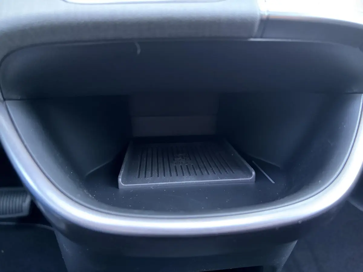 Evolve Sky 49 kWh /Winter & Tech Pack /Apple Carplay & Android Auto / Adaptieve Cruise control/ Airco Climate Control / Navigatie / 3-fase laden