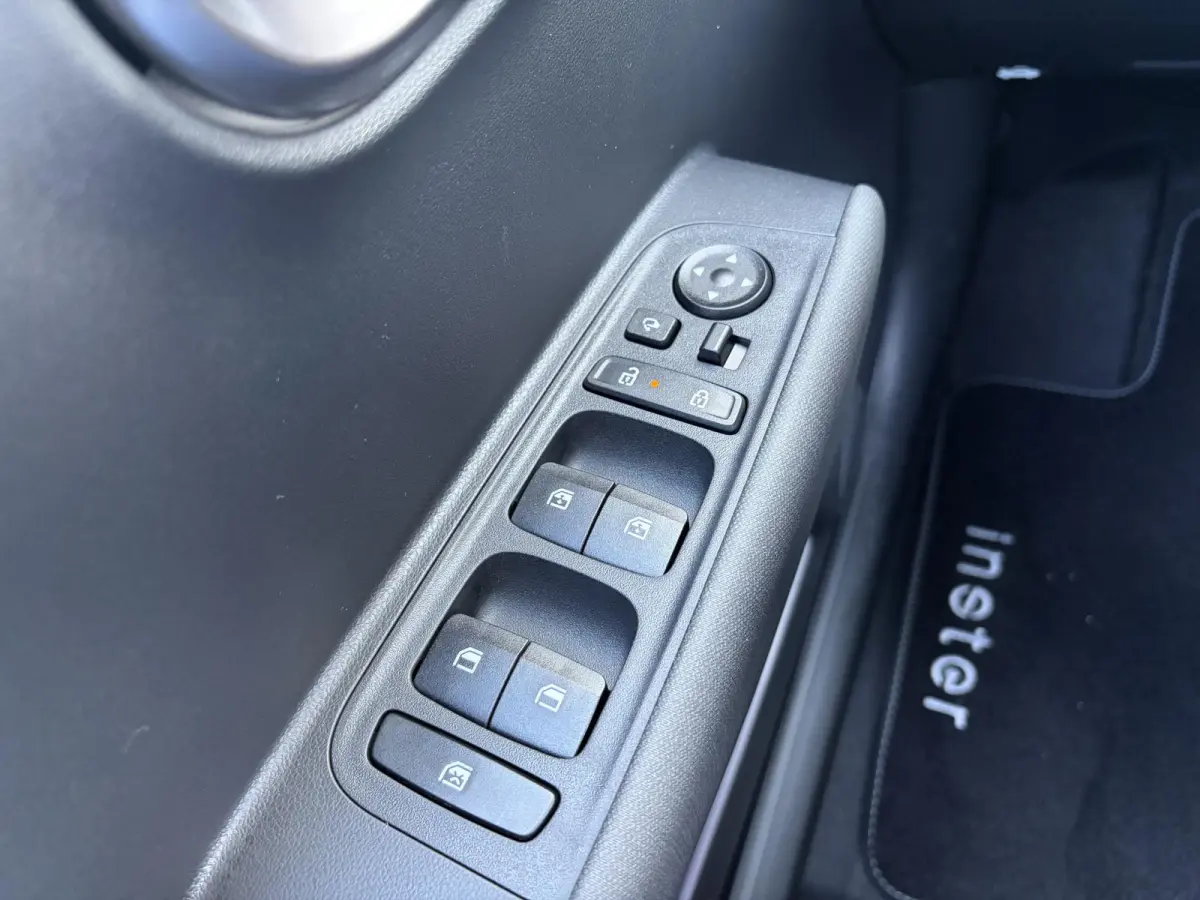 Evolve Sky 49 kWh /Winter & Tech Pack /Apple Carplay & Android Auto / Adaptieve Cruise control/ Airco Climate Control / Navigatie / 3-fase laden