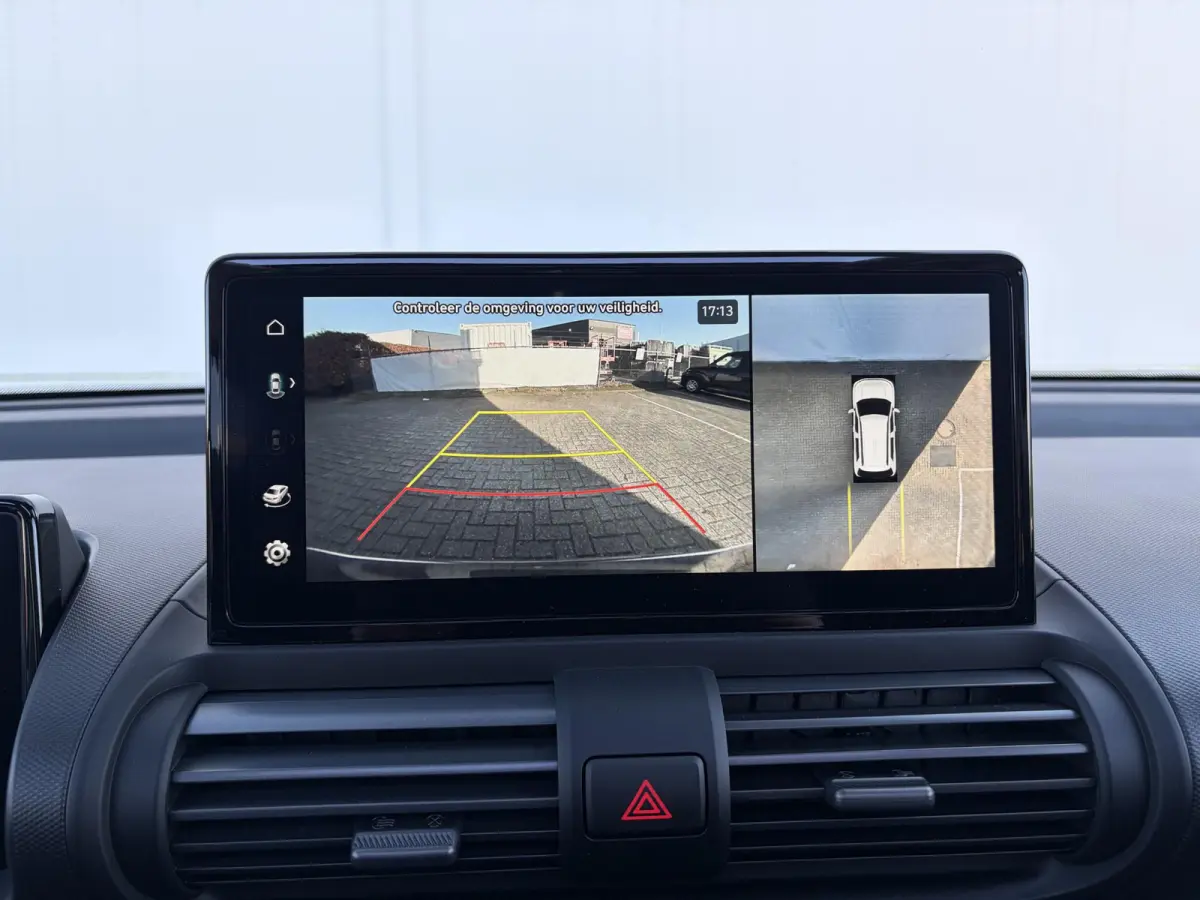 Evolve Sky 49 kWh /Winter & Tech Pack /Apple Carplay & Android Auto / Adaptieve Cruise control/ Airco Climate Control / Navigatie / 3-fase laden