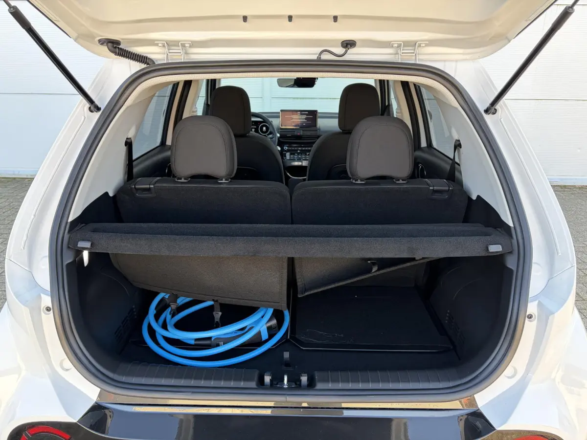 Evolve Sky 49 kWh /Winter & Tech Pack /Apple Carplay & Android Auto / Adaptieve Cruise control/ Airco Climate Control / Navigatie / 3-fase laden