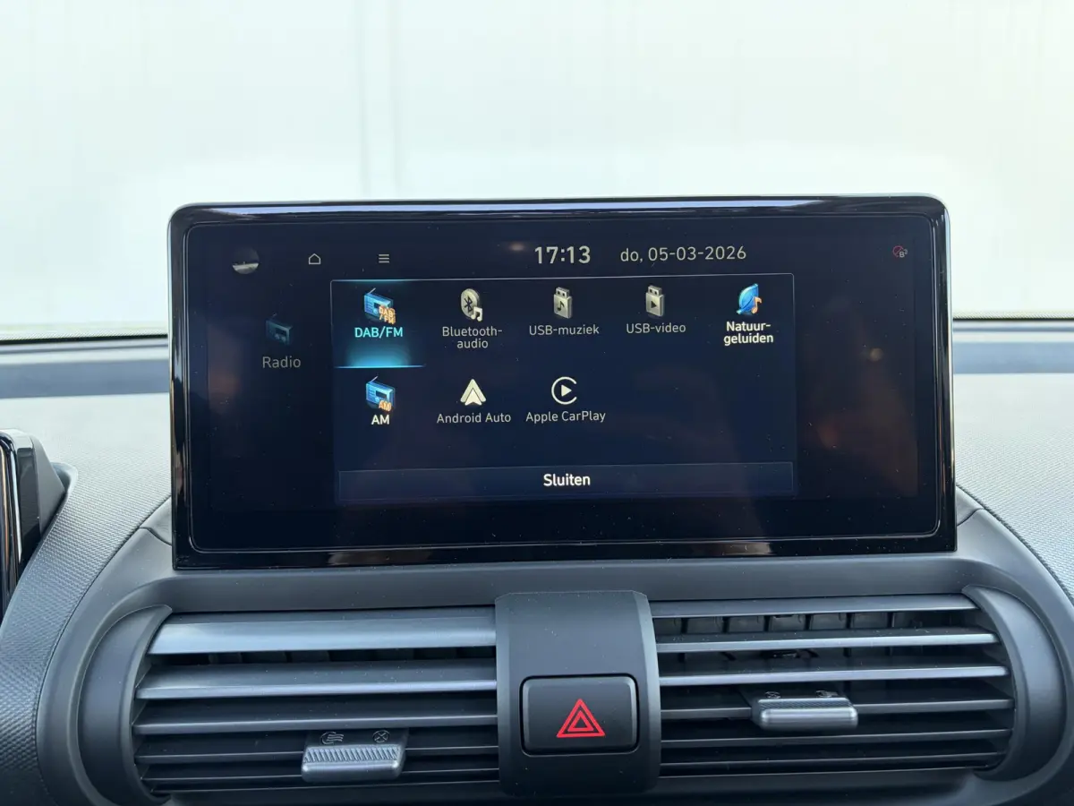 Evolve Sky 49 kWh /Winter & Tech Pack /Apple Carplay & Android Auto / Adaptieve Cruise control/ Airco Climate Control / Navigatie / 3-fase laden