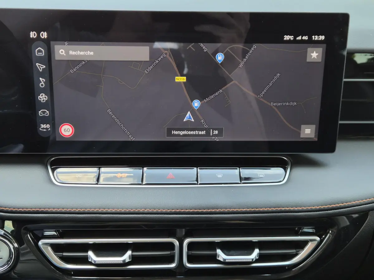 1.5 Luxury / Fabrieksgarantie tot 12-2032<150.000 km / Stuur- & Stoelverwarming / Elektrische achterklep / Rondomzicht camera / Apple Carplay Android Auto / Adaptief cruise control / Draadlo